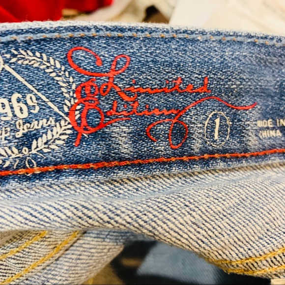 ⭐️ GAP Denim Bermuda Shorts - Picture 3 of 4